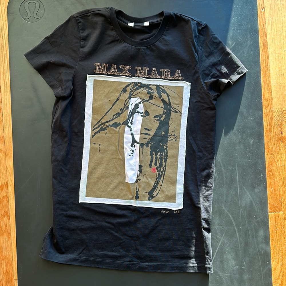 Max Mara tee